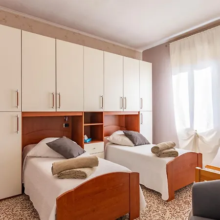 Del Sole By Interhome