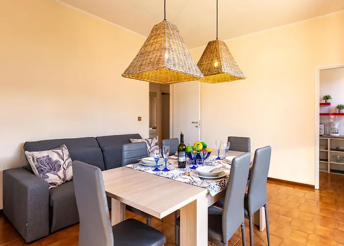 Del Sole By Interhome アパート オッスッチョ